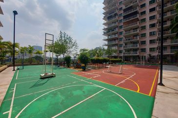 Indah Alam Condominium