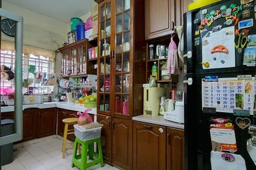 Jalan Uganda (Jalan Sungai Jati)