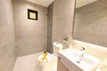 Padang Residence Kota Semarak