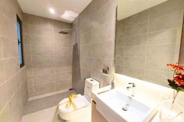 Padang Residence Kota Semarak