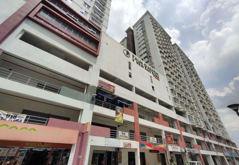 Palm Garden Apartment