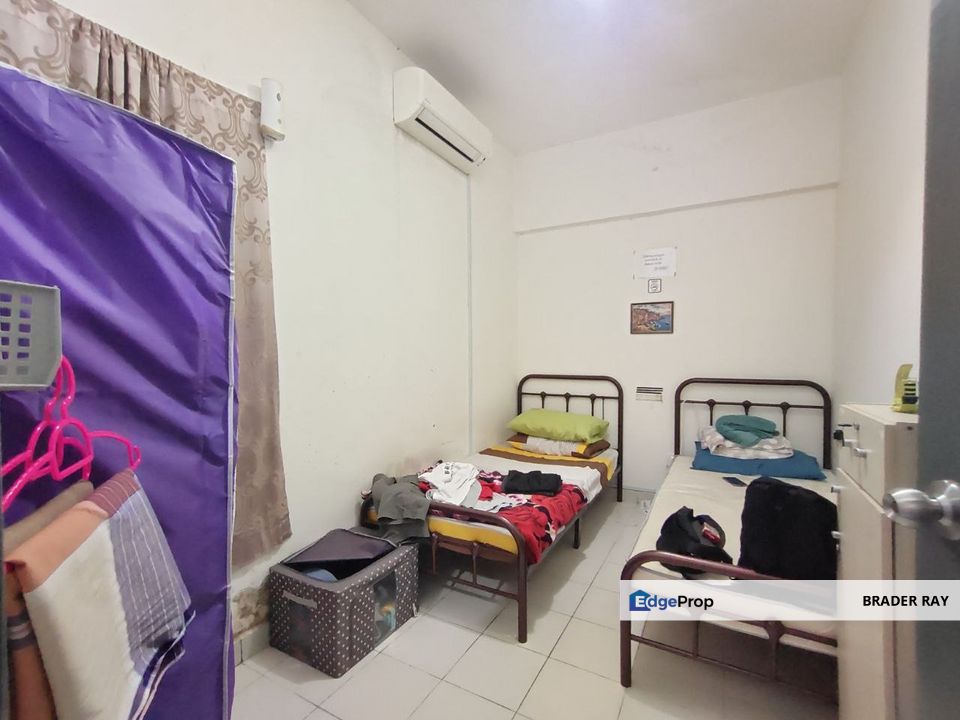 POOL VIEW Palm Garden Apartment Bandar Baru Klang near LRT 3 Station FOR SALE, Selangor, Klang