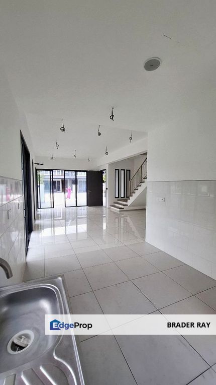 FACING South Endlot 2-Storey Terrace Ilham Residence City of Elmina Shah Alam For Sale, Selangor, Shah Alam