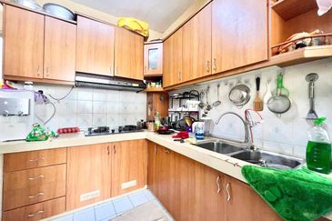 Pangsapuri Mawar Sari