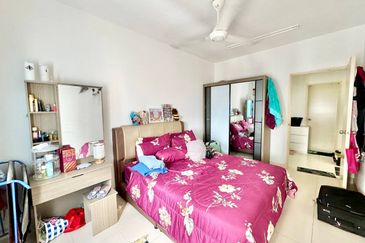 De Bayu Apartment @ Setia Alam