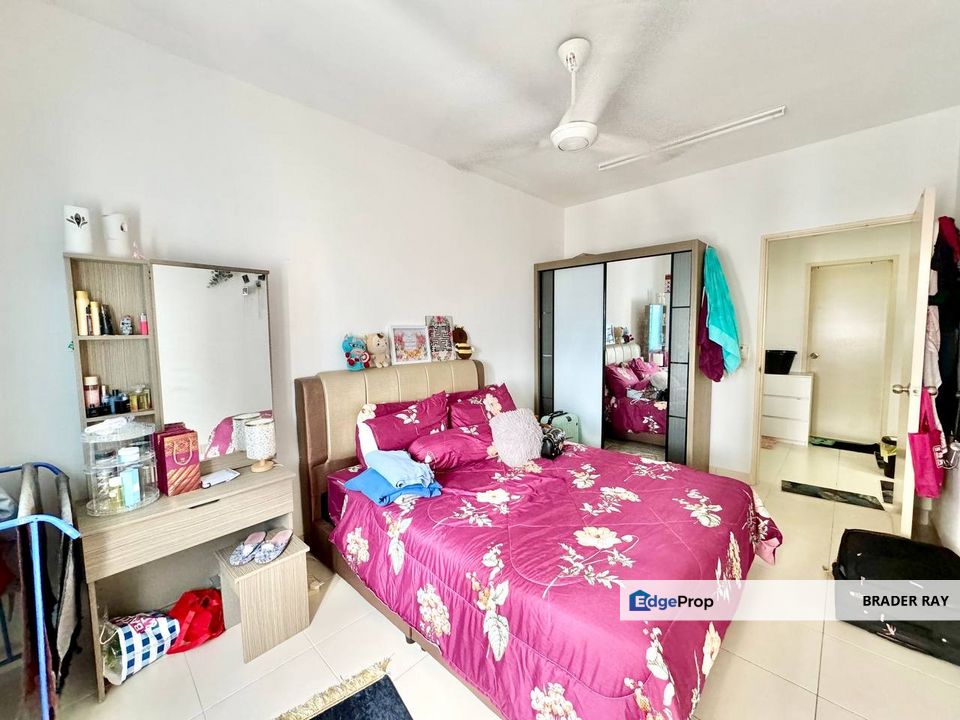 CORNER Unit De Bayu Apartment Setia Alam Selangor FOR SALE, Selangor, Shah Alam