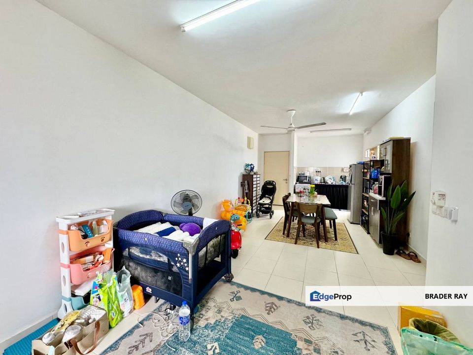 CORNER Unit De Bayu Apartment Setia Alam Selangor FOR SALE, Selangor, Shah Alam