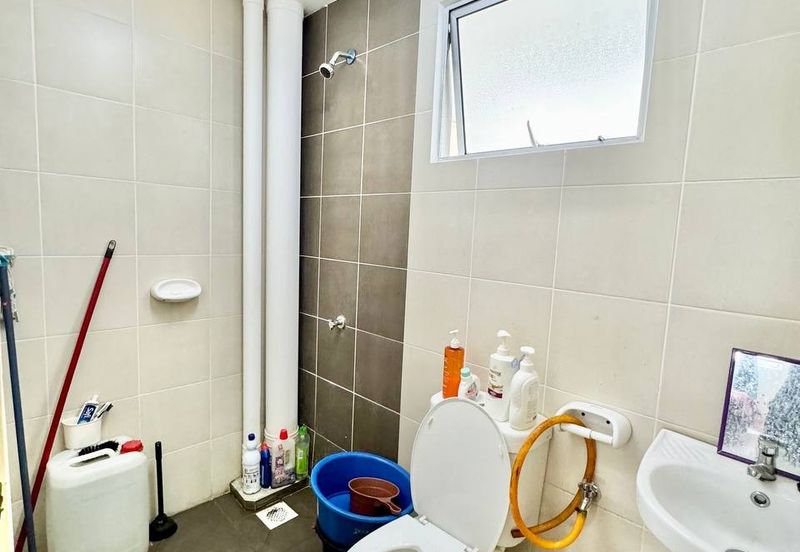 De Bayu Apartment @ Setia Alam