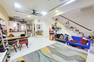 Jalan Setia Permai U13/42M