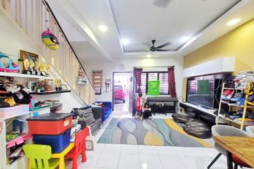 Jalan Setia Permai U13/42M