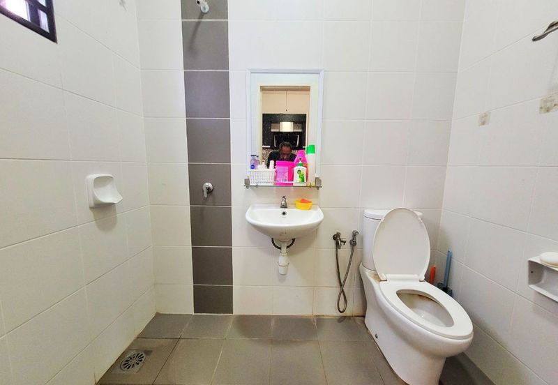 Jalan Setia Permai U13/42M