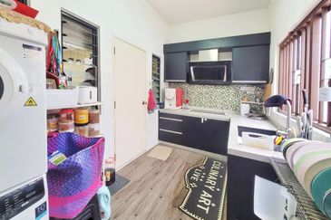 Jalan Setia Permai U13/42M