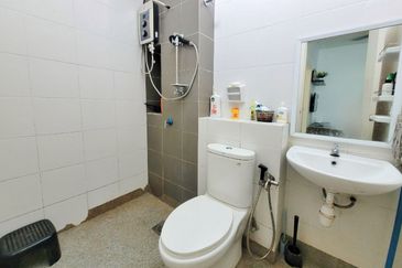 Jalan Setia Permai U13/42M