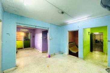 Menara Merak Kayangan