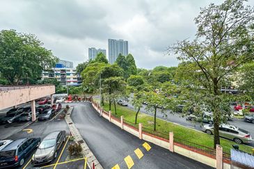 Bintang Mas Condominium