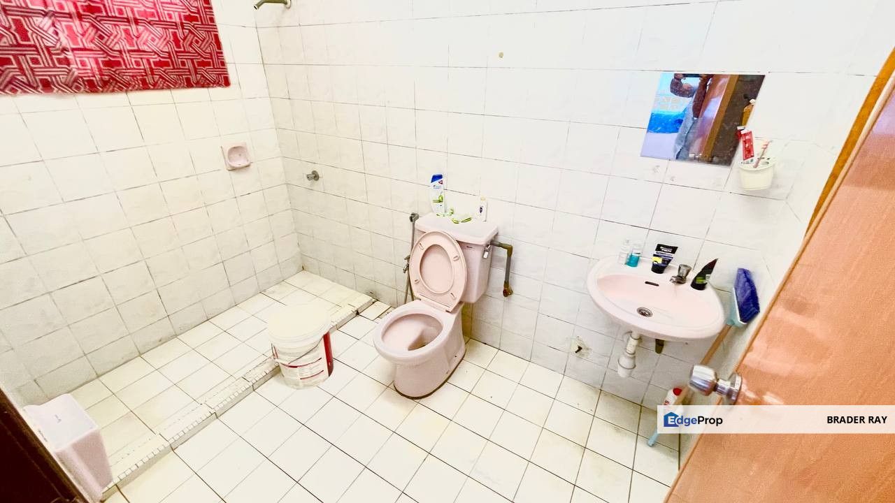 GROUND FLOOR Sri Mahligai Condominium Shah Alam Selangor FOR SALE, Selangor, Shah Alam