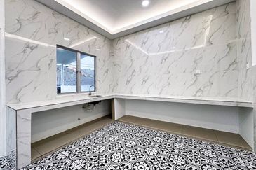 Lorong Naluri Sukma 8/24