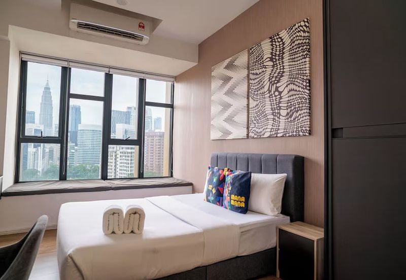 EXSIM | Ceylonz Suites