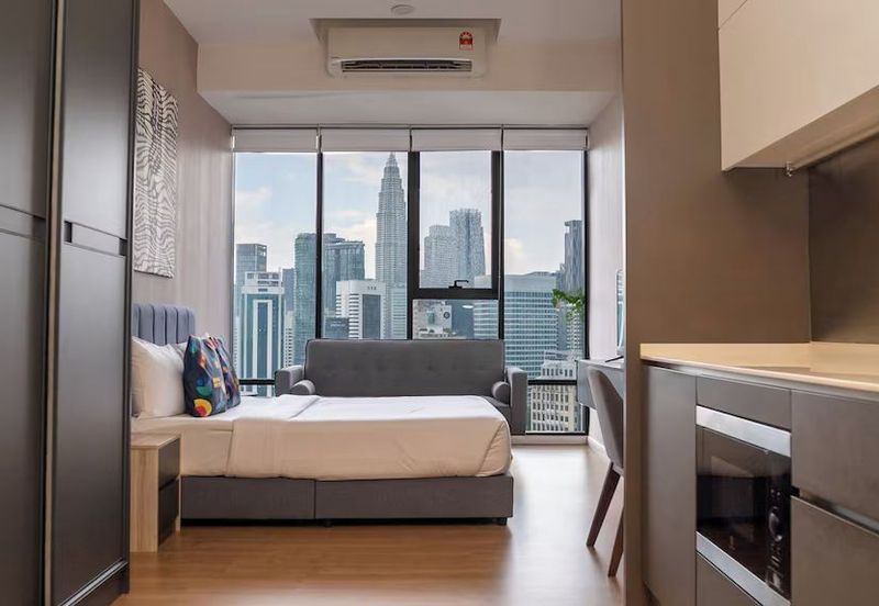 EXSIM | Ceylonz Suites