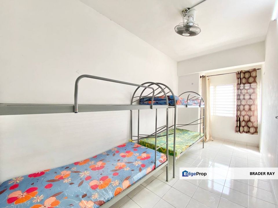 CORNER Unit Palm Garden Apartment Bandar Baru Klang FOR SALE, Selangor, Klang