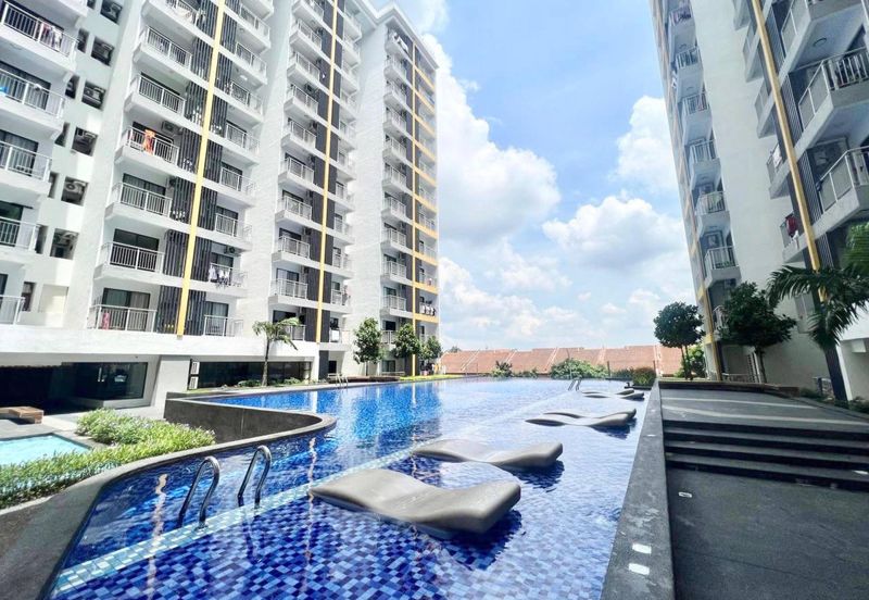 Bandar Pinggiran Subang