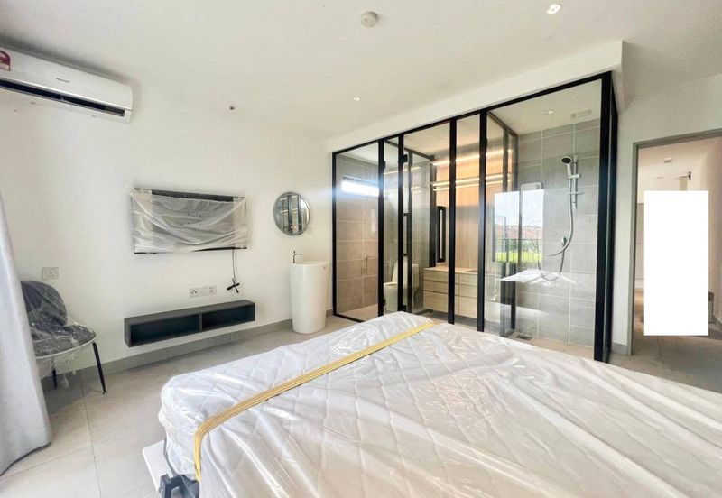 Bandar Pinggiran Subang