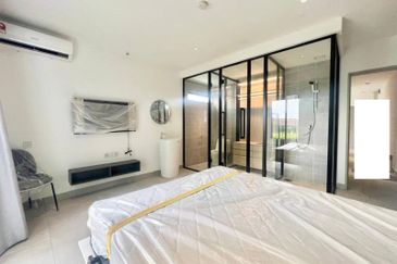 Bandar Pinggiran Subang