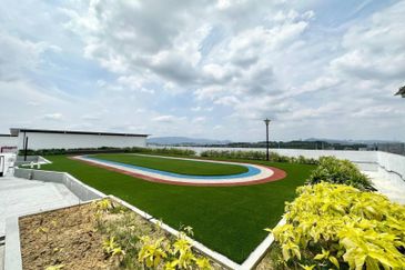 Bandar Pinggiran Subang