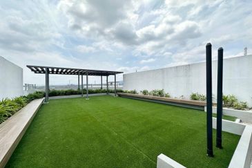 Bandar Pinggiran Subang