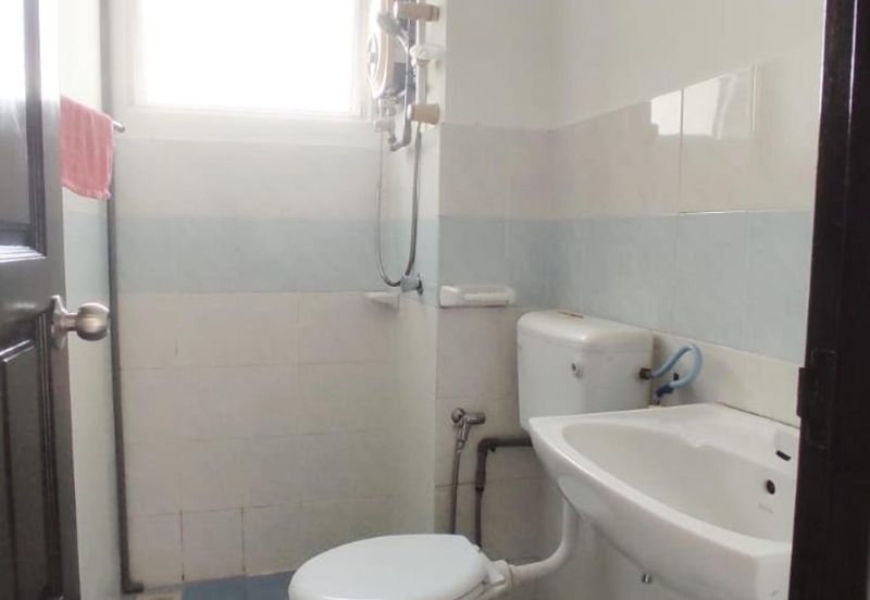 Pangsapuri Kristal (Crystal Tower), Taman Bukit Indah