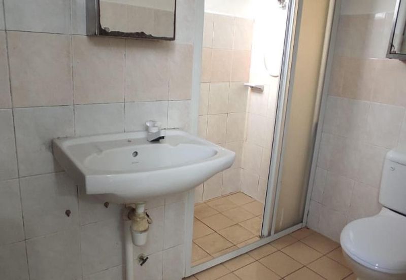 Pangsapuri Kristal (Crystal Tower), Taman Bukit Indah