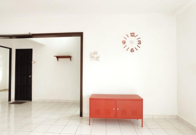 Pangsapuri Kristal (Crystal Tower), Taman Bukit Indah