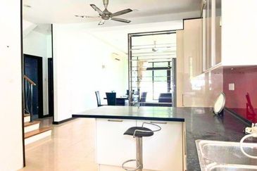 SUNWAY UTAMA Corner 3-Storey Bungalow Bandar Sunway Selangor FOR SALE
