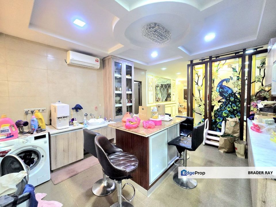 TAMAN AMAN PERDANA Bungalow RENO Fully Furnished Jalan Aman Perdana Klang Selangor FOR SALE, Selangor, Klang