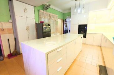 SU3 @ Bandar Saujana Utama