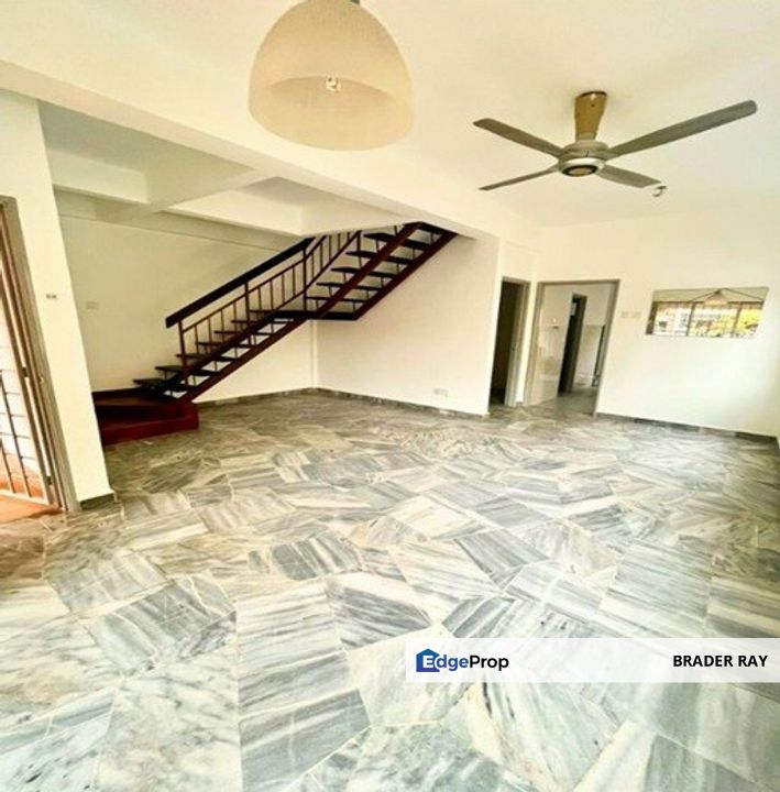 SERI PAGI End Lot 2-Storey Terrace Taman Saujana Utama Sg Buloh — BELOW BANK VALUE! , Selangor, Sungai Buloh