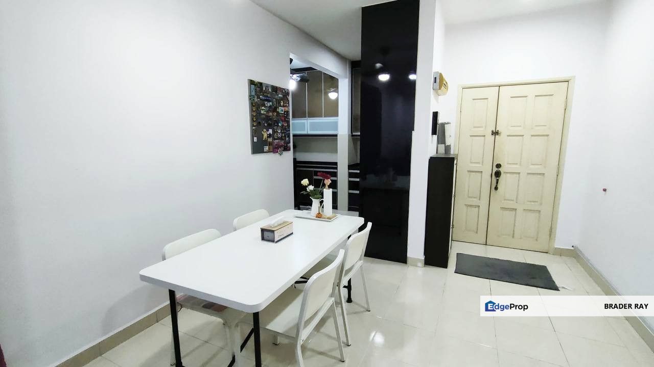 3 Bilik Besar + 2 Parking | Kristal Height Seksyen 7 Shah Alam |RM430k, Selangor, Shah Alam