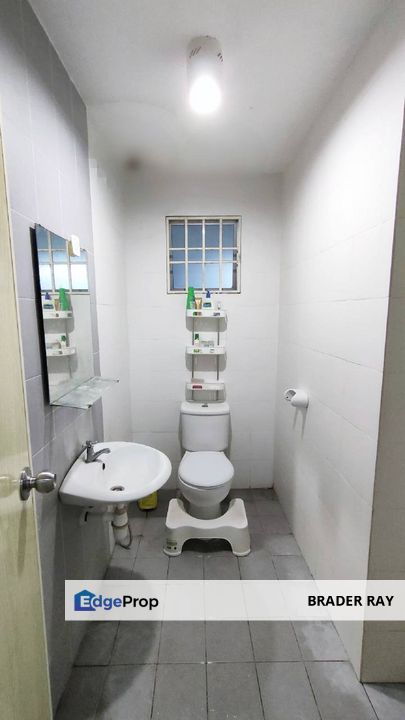 3 Bilik Besar + 2 Parking | Kristal Height Seksyen 7 Shah Alam |RM430k, Selangor, Shah Alam