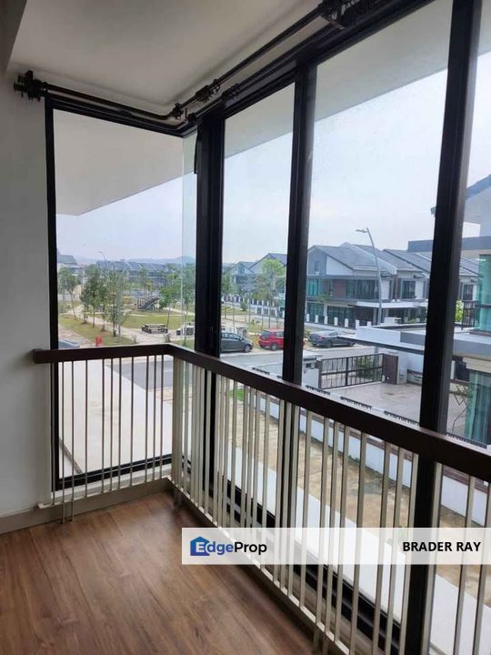 ELMINA WEST 2-Storey End Lot Terrace Shah Alam FOR SALE, Selangor, Shah Alam