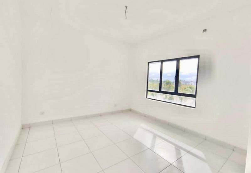 Bandar Mahkota Banting (Brooklands)