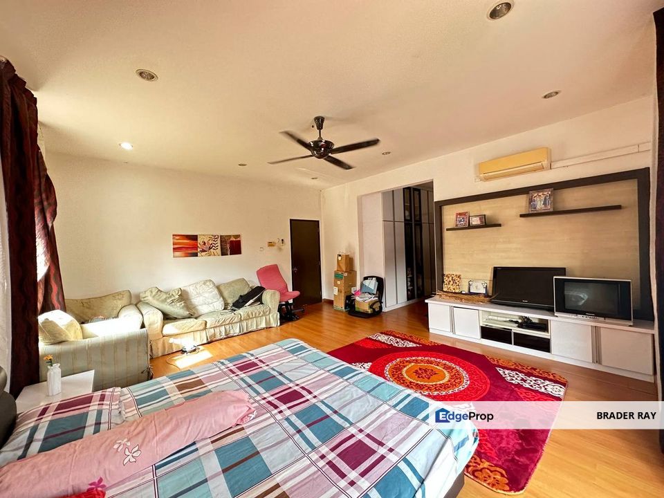 Semi-D Taman Aman Perdana Klang 2 Storey Reno Extended Kitchen For Sale, Selangor, Klang