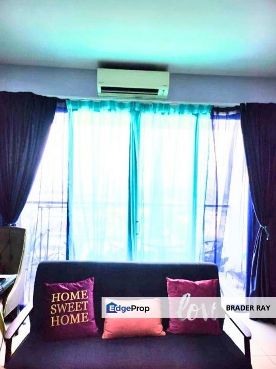 FREEHOLD Menara Simfoni Seri Kembangan Selangor 2 Parking Serviced Residence For Sale , Selangor, Seri Kembangan