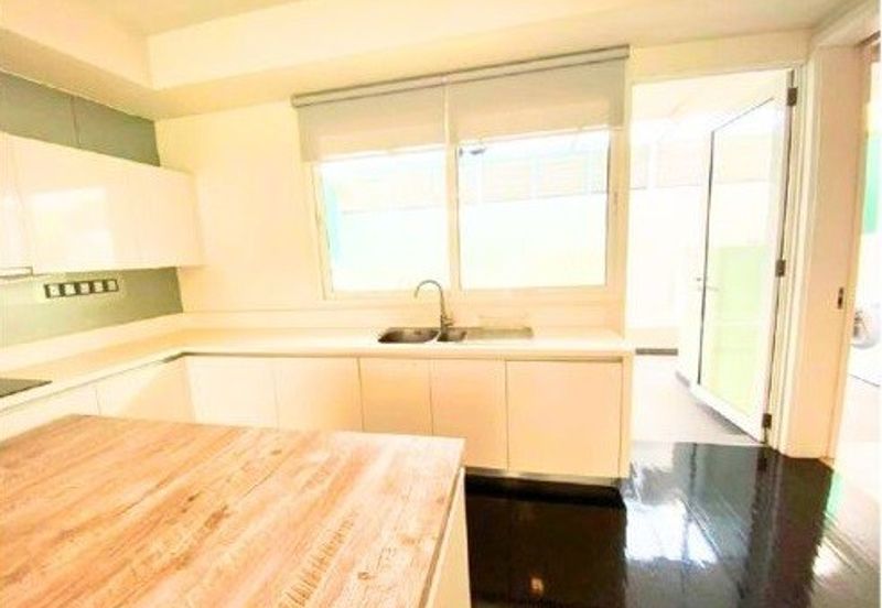 East Residence @ KLGCC