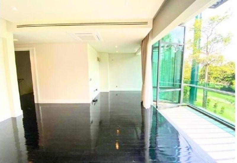 East Residence @ KLGCC