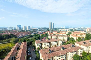 Hijauan Puteri Condominiums