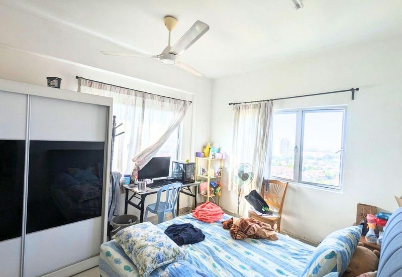 Hijauan Puteri Condominiums