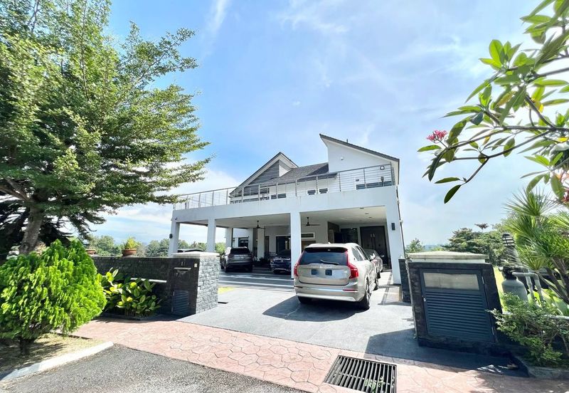 KGSAAS Golf Club, Seksyen 13