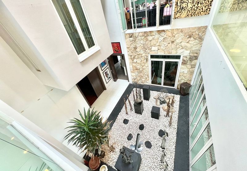 KGSAAS Golf Club, Seksyen 13