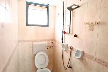 Subang Perdana Goodyear Court 10