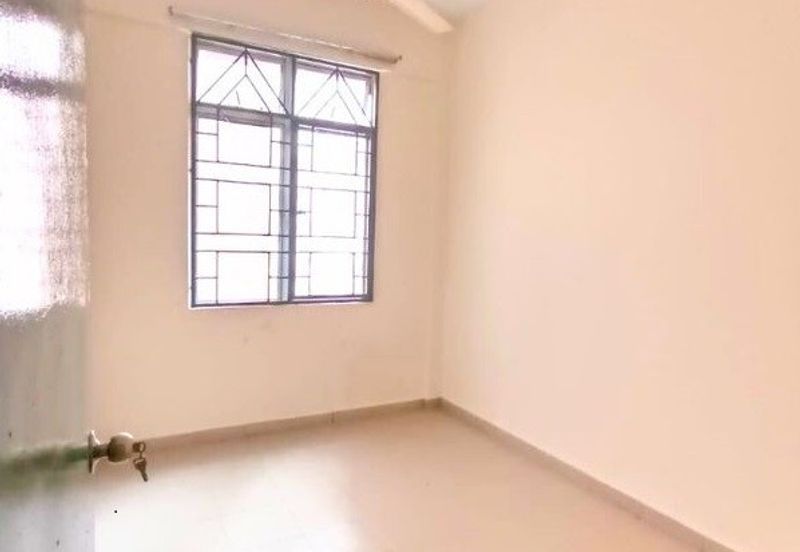 Subang Perdana Goodyear Court 10